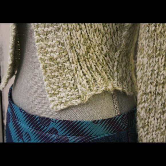 Free People Knit Green Shift Sweater Pick-a-boo Belly - Picture 8 of 12
